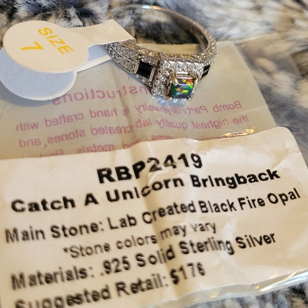 💍Bomb Party Black Fire Opal ring💍 size 7